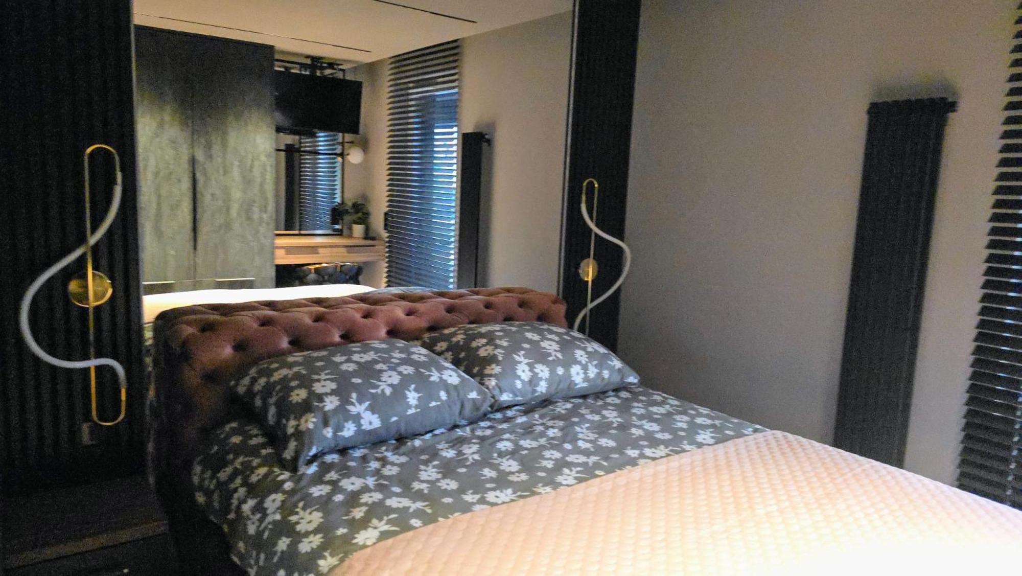 Apartament Dark Prestige New ! - Dostep 24H, Projektor , Garaz Podziemny , Klimatyzacja , Duzy Taras Kielce Exterior foto